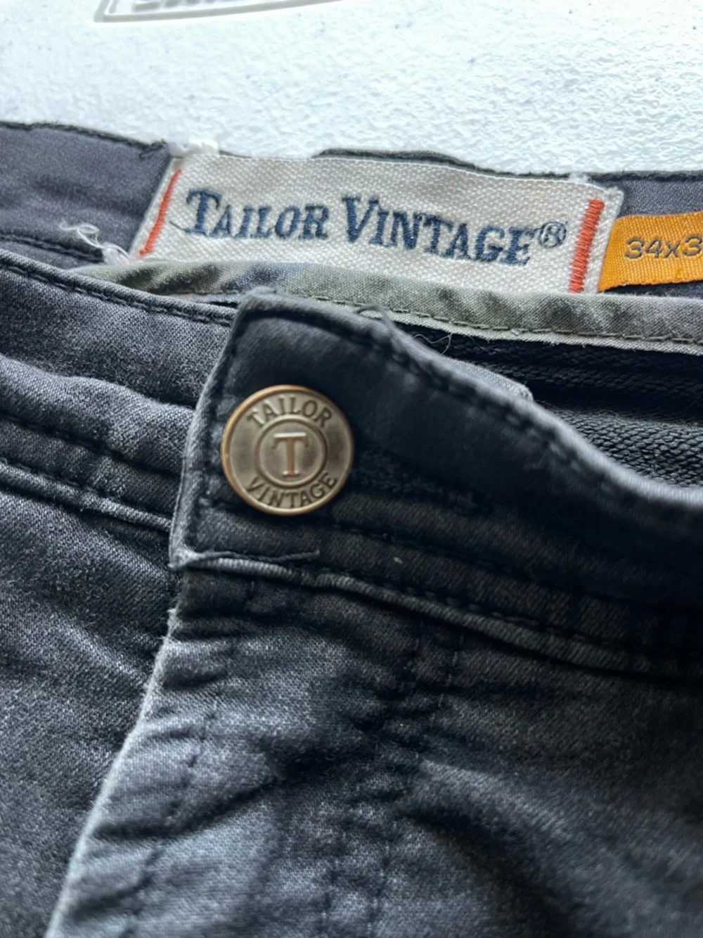 Tailor Vintage Mens 34x32 Black Distressed Slim Fit Jeans Stretch Denim